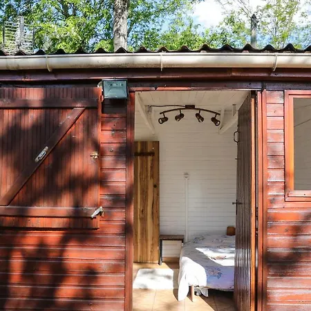 Camping Camping Les Acacias Saint-Paulet-de-Caisson